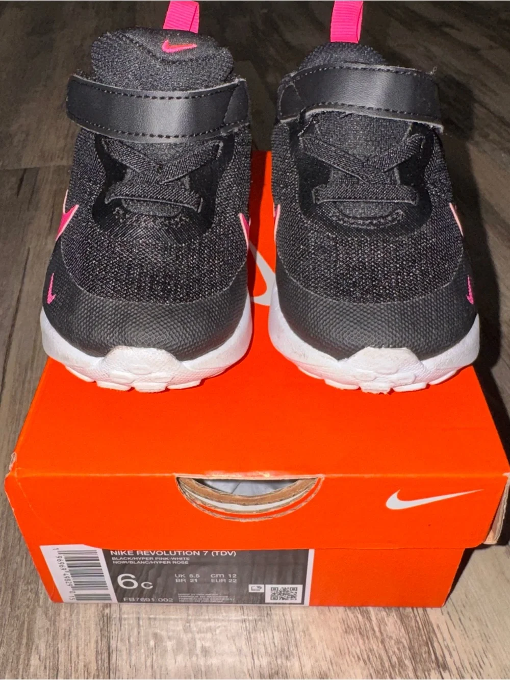 Nike Kids Revolution 7 Pink & Black
